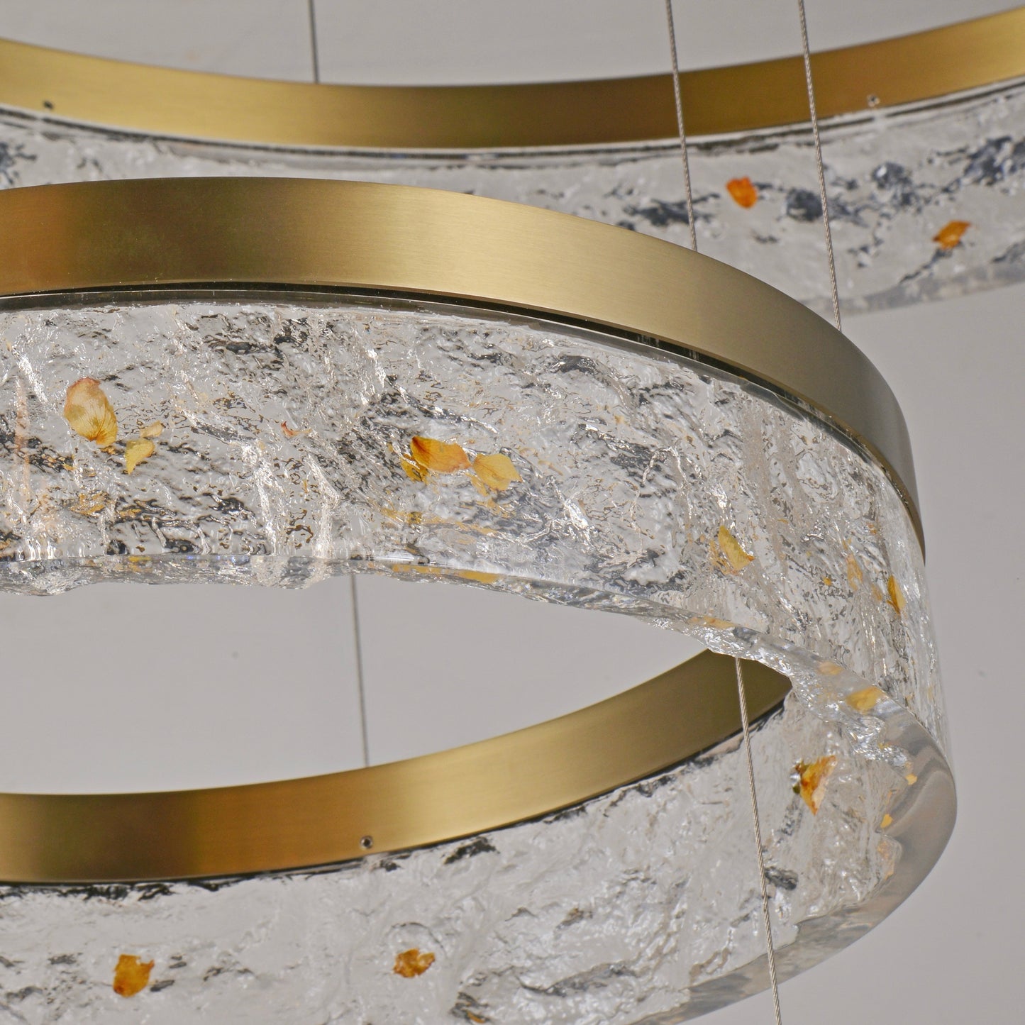 Minimalism Resin LED Circle Chandelier